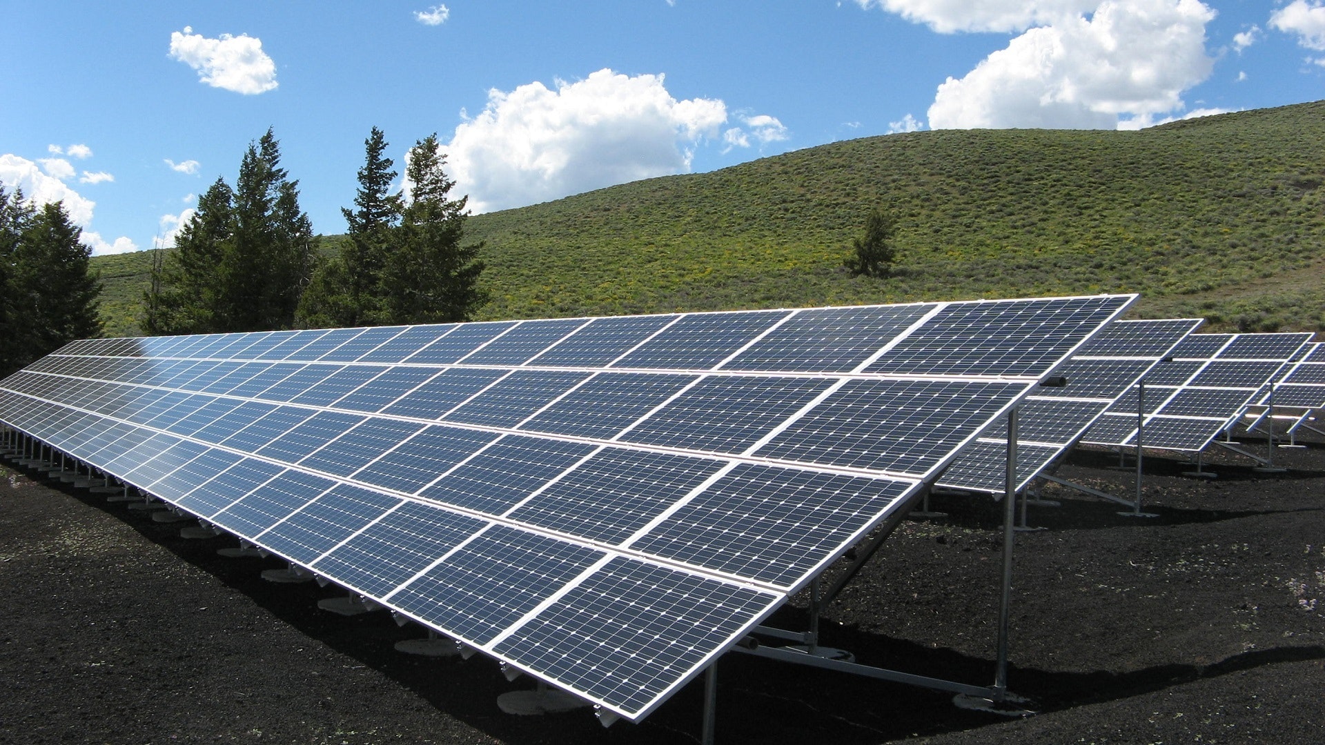 The 8 Best 400-Watt Solar Panels for 2024 img - 1