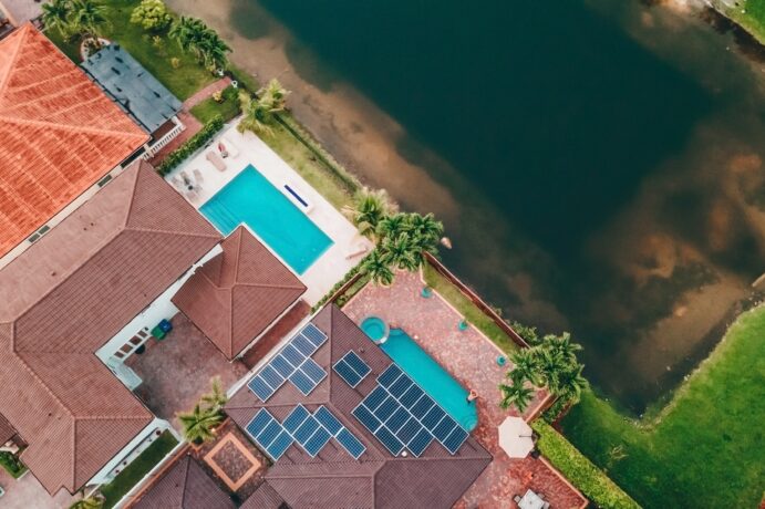 Residential Solar Panels: Buying Guide for 2026 img - 1
