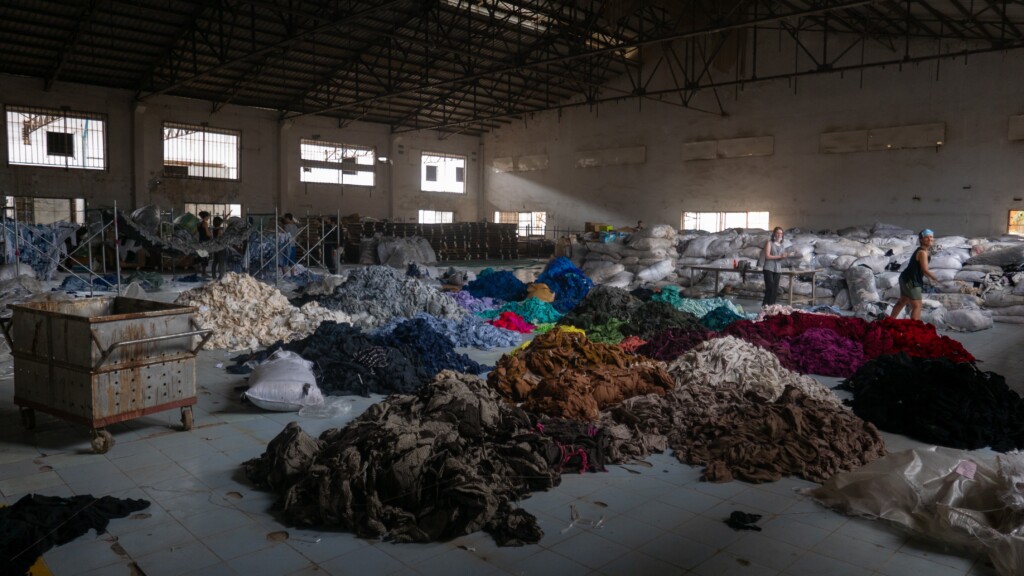 15 Stats about Fast Fashion's Environmental and Ethical Footprint img - 4