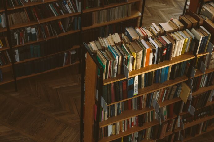 18 Must-Read Environmental Books img - 1